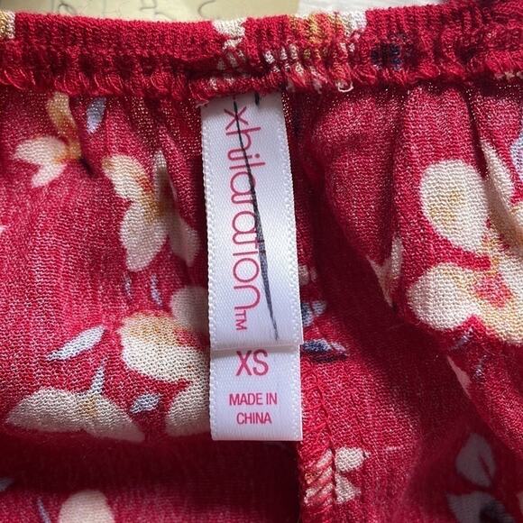 🤩3 for $30 Bundle Deal🤩
NWOT Xhilaration strappy red floral sundress - Picture 6 of 7